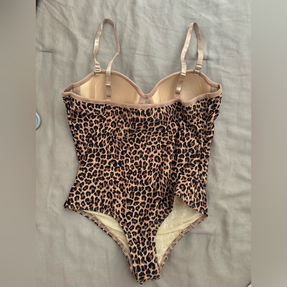 Women’s bodysuit